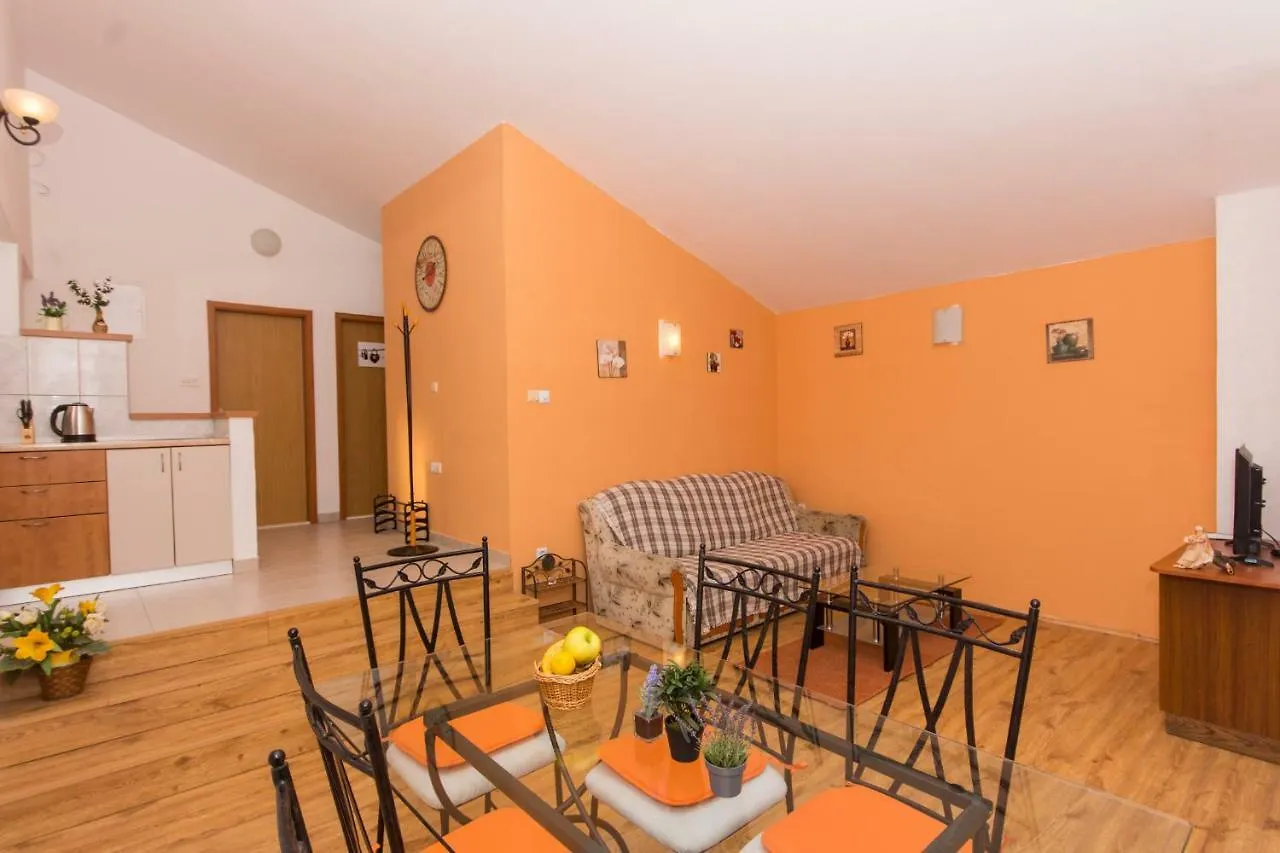 Mia Apartment Kastela